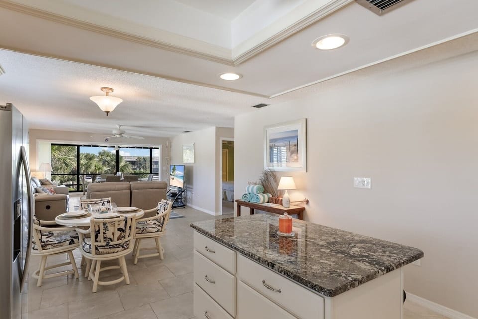 Condo, 2 Bedrooms | Private kitchen | Coffee/tea maker, fridge, microwave, dishwasher
