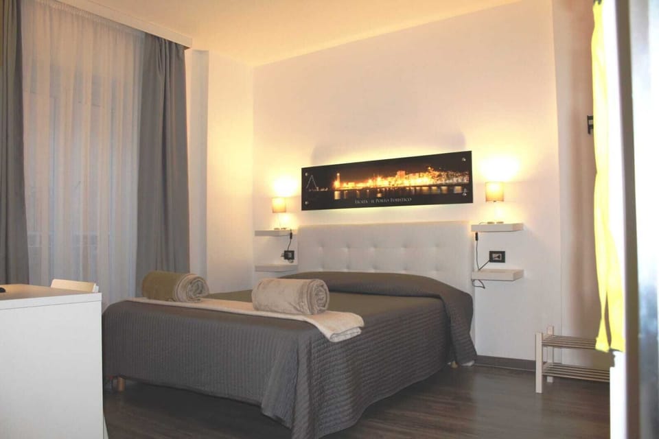 Superior Room, 1 Bedroom, Balcony, City View | Frette Italian sheets, premium bedding, down comforters