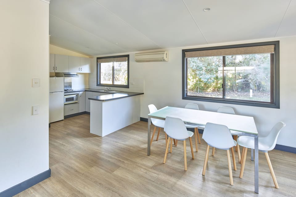 Narrabeen Cabin | Living area | 50-inch flat-screen TV with satellite channels, TV