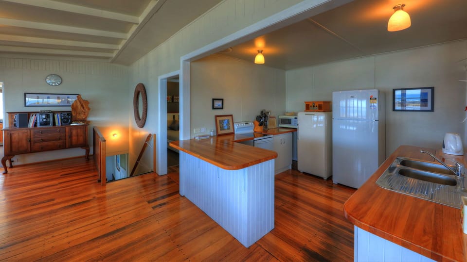 3 Bedroom Beach House | Private kitchen | Full-size fridge, microwave, oven, stovetop