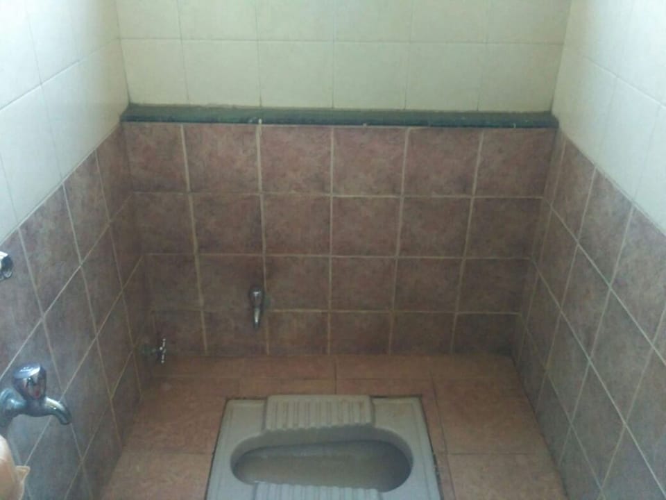 Standard Double Room Non A/C | Bathroom | Shower, towels