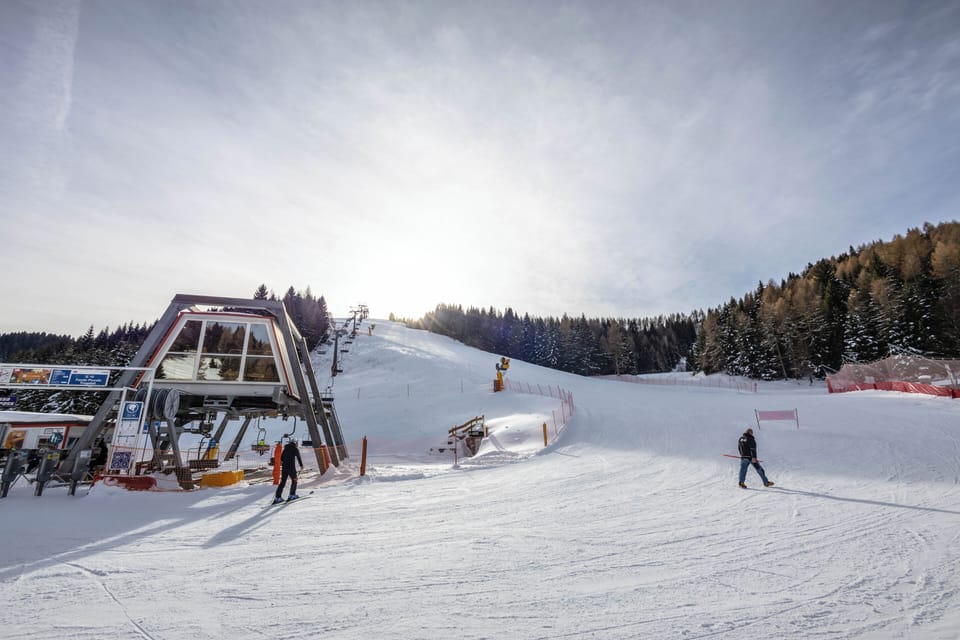 Snow and ski sports