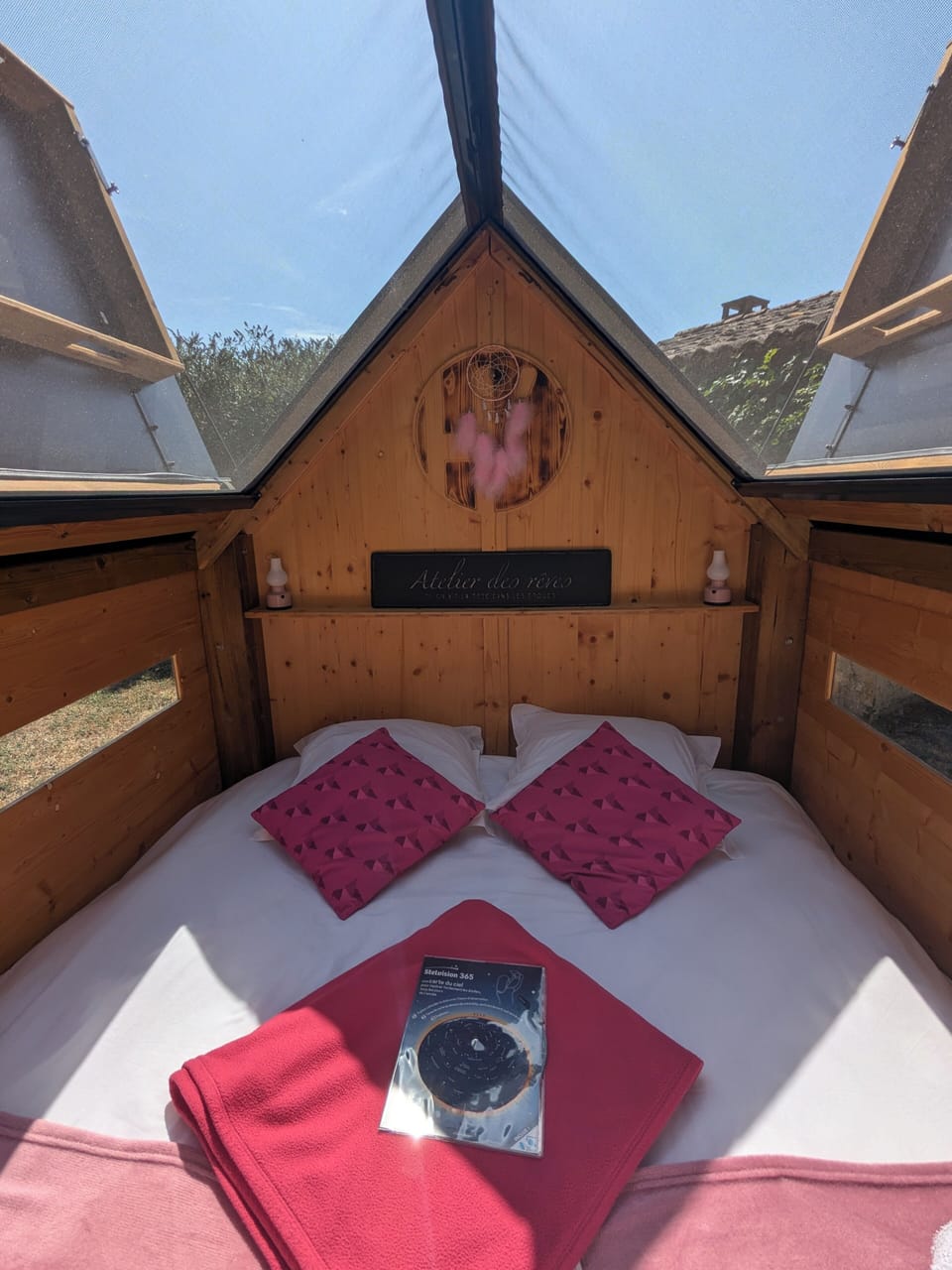 Romantic Cabin | 1 bedroom, premium bedding, minibar, individually decorated