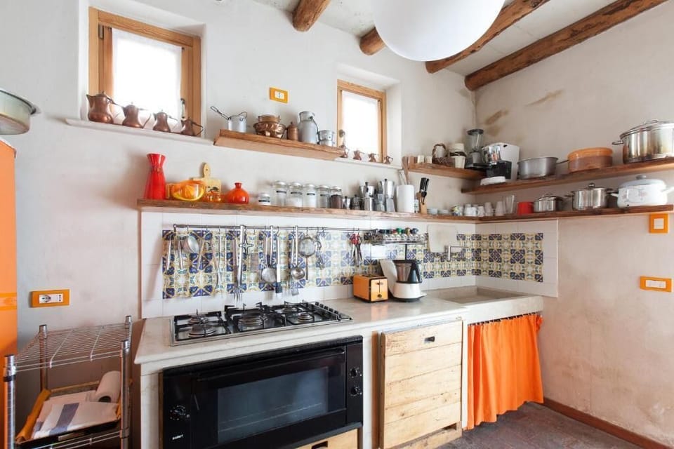 Electric kettle, cookware/dishes/utensils