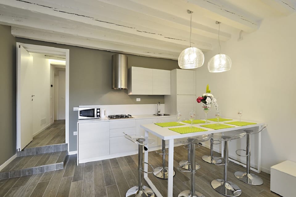 Apartment, 2 Bedrooms | Private kitchen | Fridge, microwave, stovetop, dishwasher