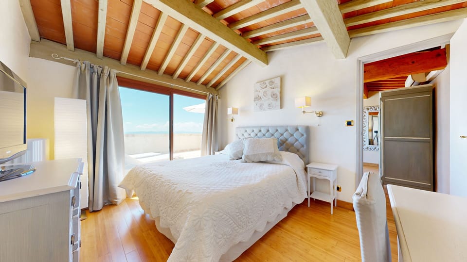 Deluxe Suite, Terrace, Valley View | Minibar, in-room safe, blackout drapes, iron/ironing board