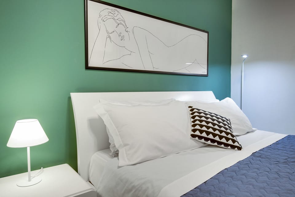 Apartment, 1 Bedroom | 1 bedroom, iron/ironing board, cribs (surcharge), WiFi (free)