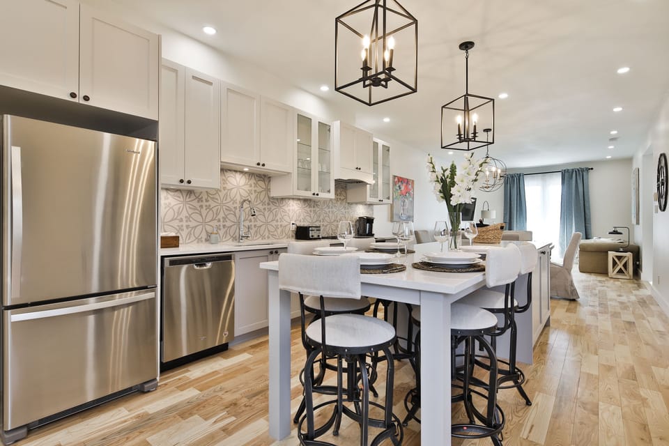 Exclusive Apartment, 3 Bedrooms (Suite 7) | 1 bedroom, premium bedding, individually decorated