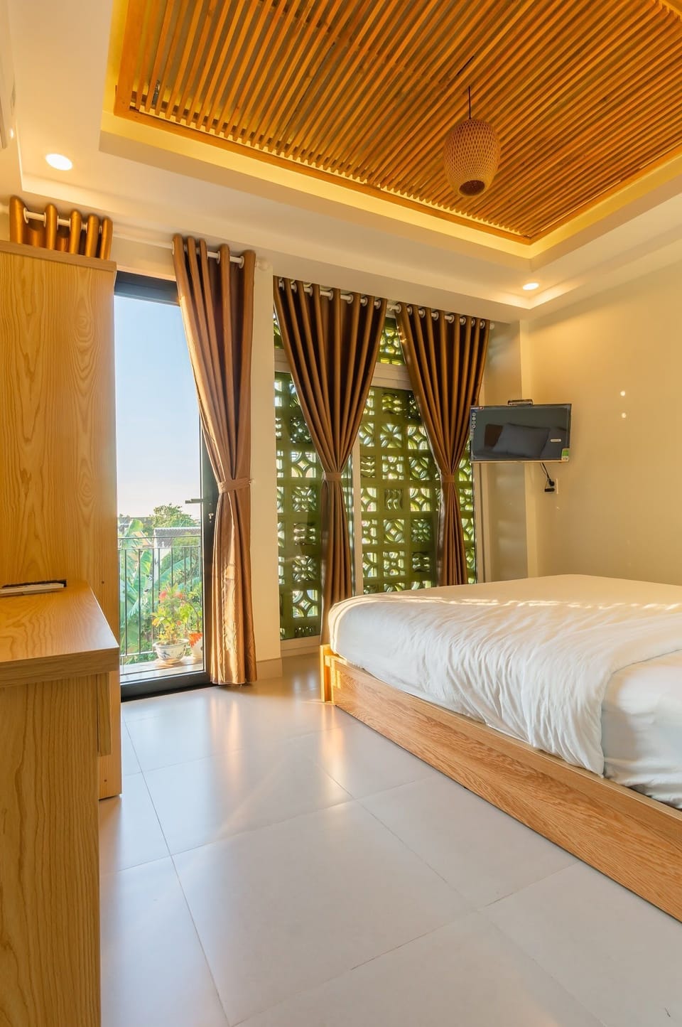 Deluxe Double Room, Balcony, City View | View from room