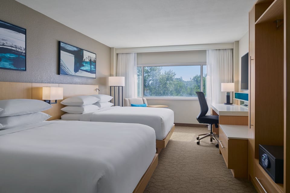 Premium bedding, pillowtop beds, in-room safe, desk