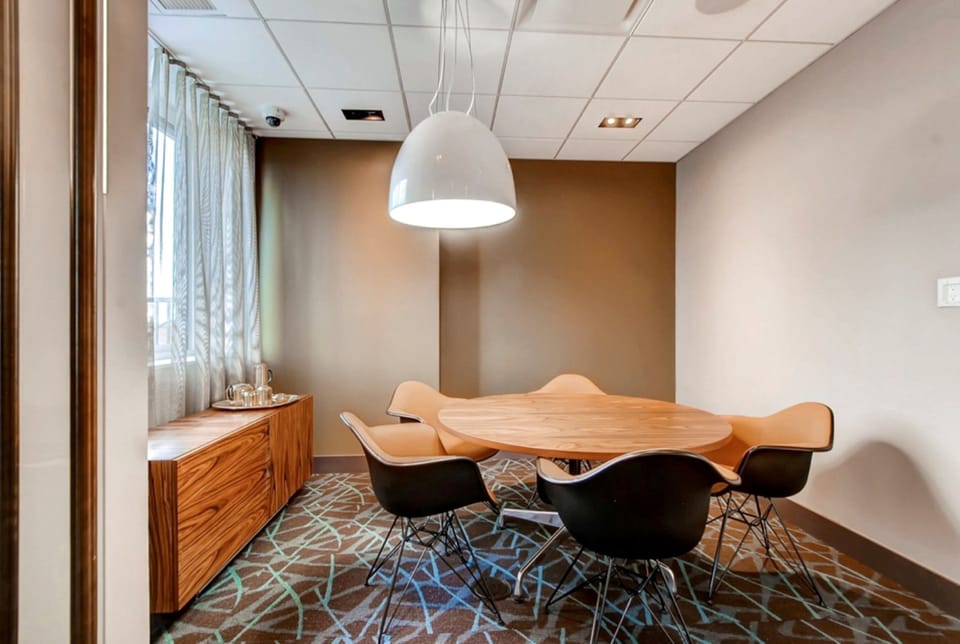 Meeting facility