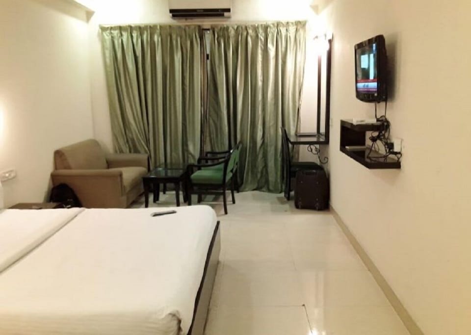 Deluxe Room | Free WiFi