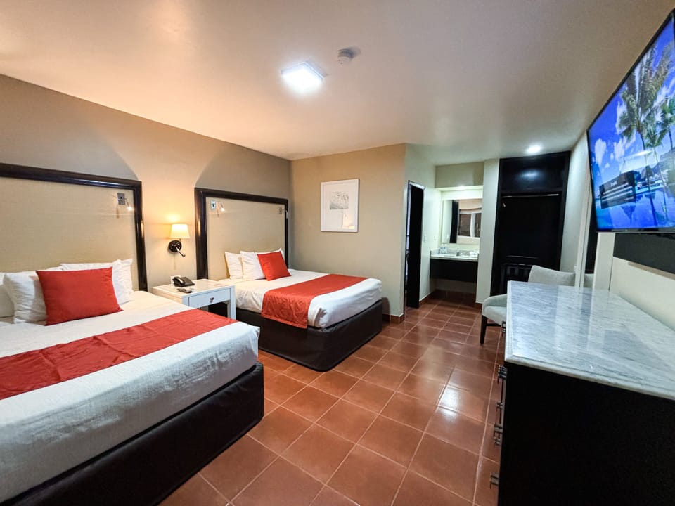 Superior Double Room | Iron/ironing board, free WiFi, bed sheets