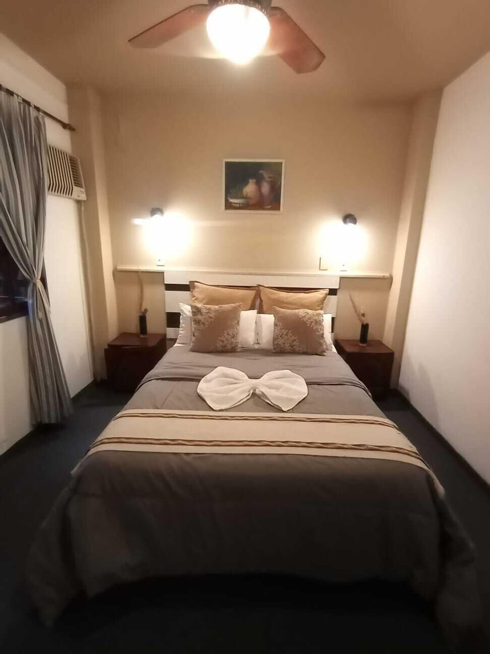 Standard Double Room, 1 Double Bed, Private Bathroom | Down comforters, minibar, in-room safe, desk