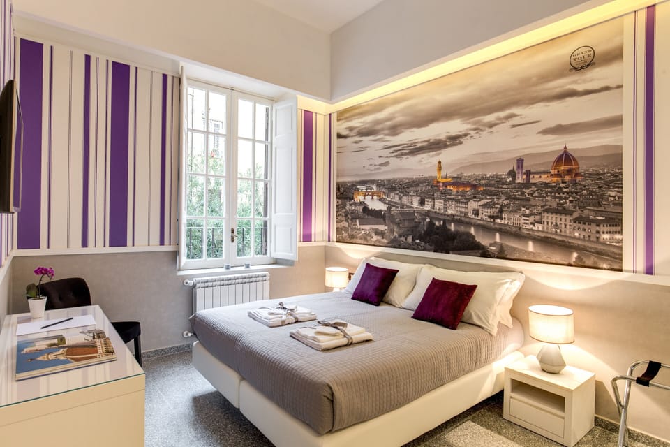 Egyptian cotton sheets, premium bedding, pillowtop beds, minibar