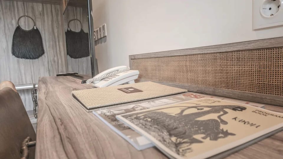 Deluxe One Bedroom Villa Private Pool | In-room safe, desk, soundproofing, iron/ironing board