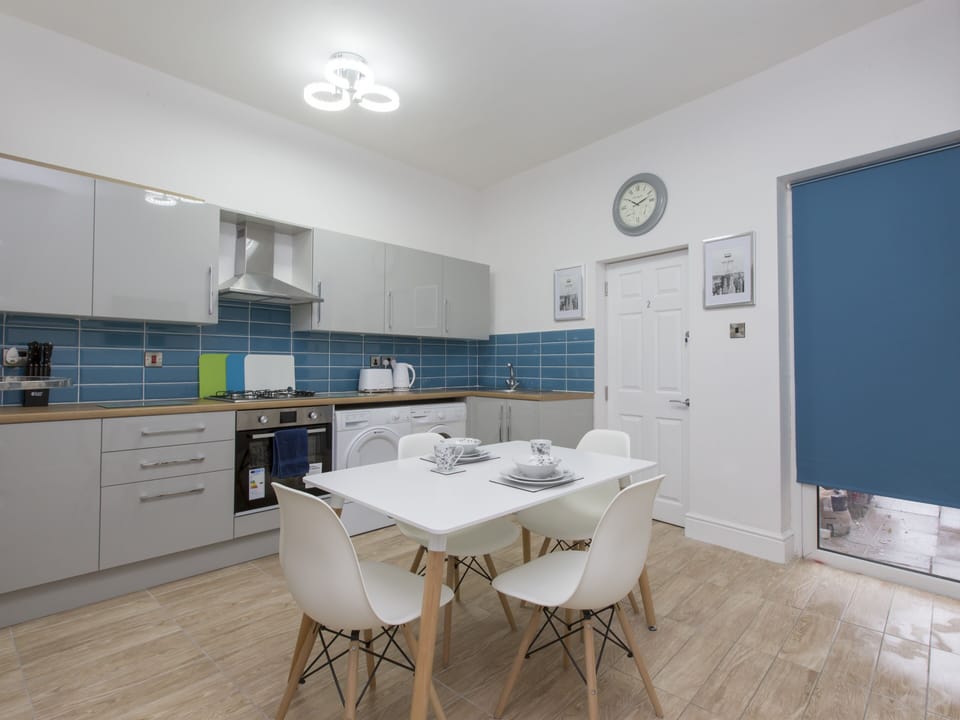 House, Private Bathroom (Whole) | Restaurant