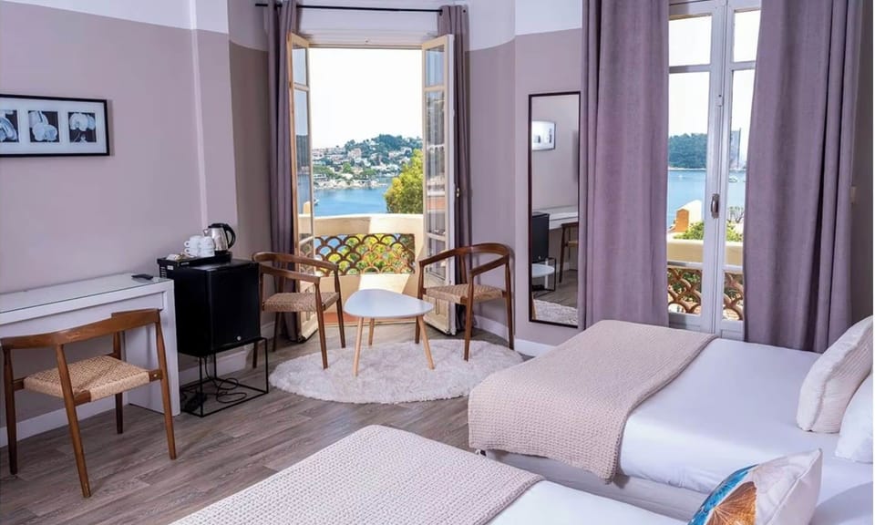 Superior Quadruple Room, Sea View | Free WiFi, bed sheets