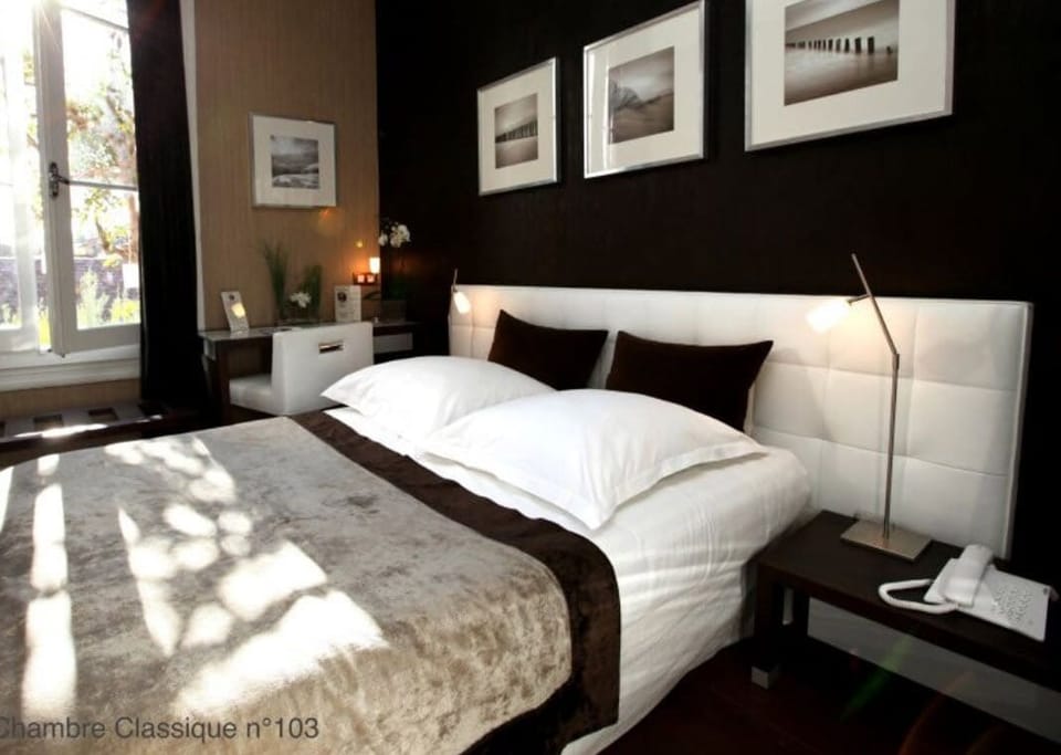 Classic Double or Twin Room | Premium bedding, minibar, in-room safe, individually decorated