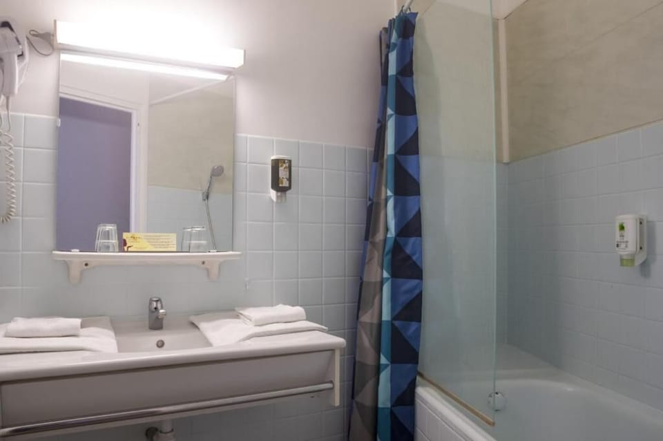 Hair dryer, towels
