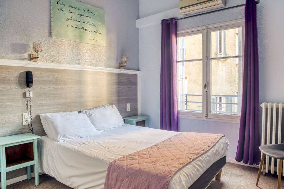 Superior Double Room | Iron/ironing board, free WiFi, bed sheets