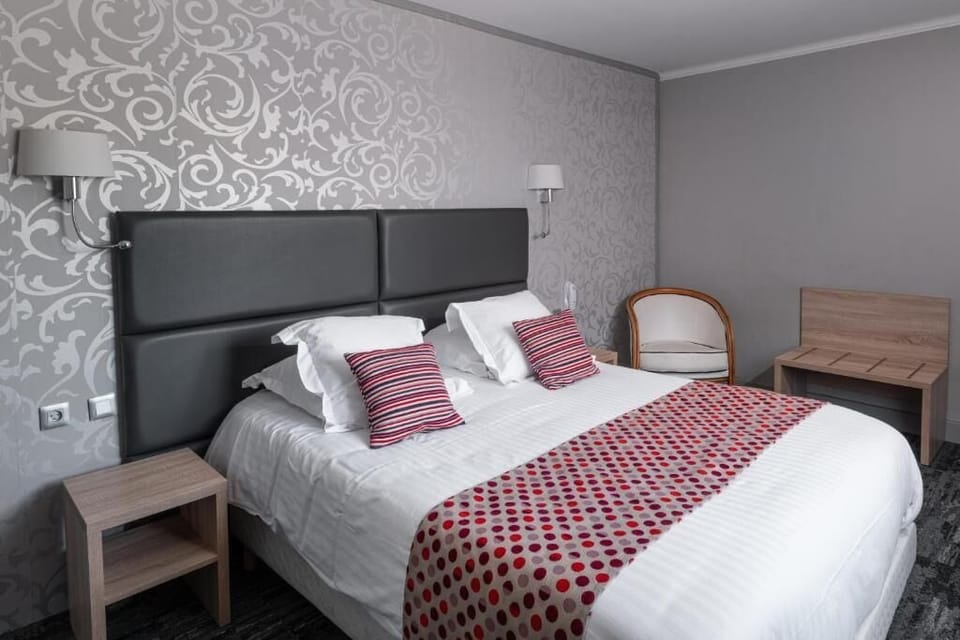 Standard Double Room | Premium bedding, in-room safe, individually furnished, soundproofing