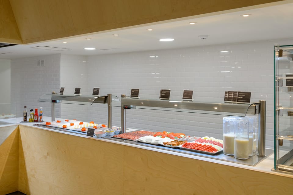 Breakfast buffet