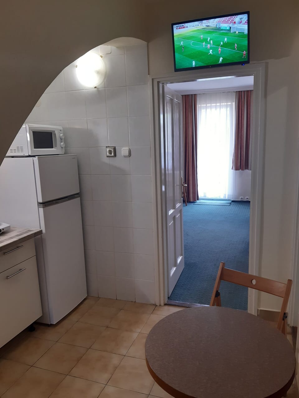 Deluxe Apartment, Balcony, Garden View (for 3 people with air conditioning) | Private kitchen | Fridge, coffee/tea maker