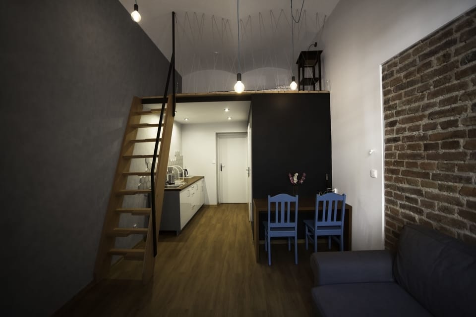 Classic Apartment, 1 Bedroom, Non Smoking | Desk, WiFi (free)