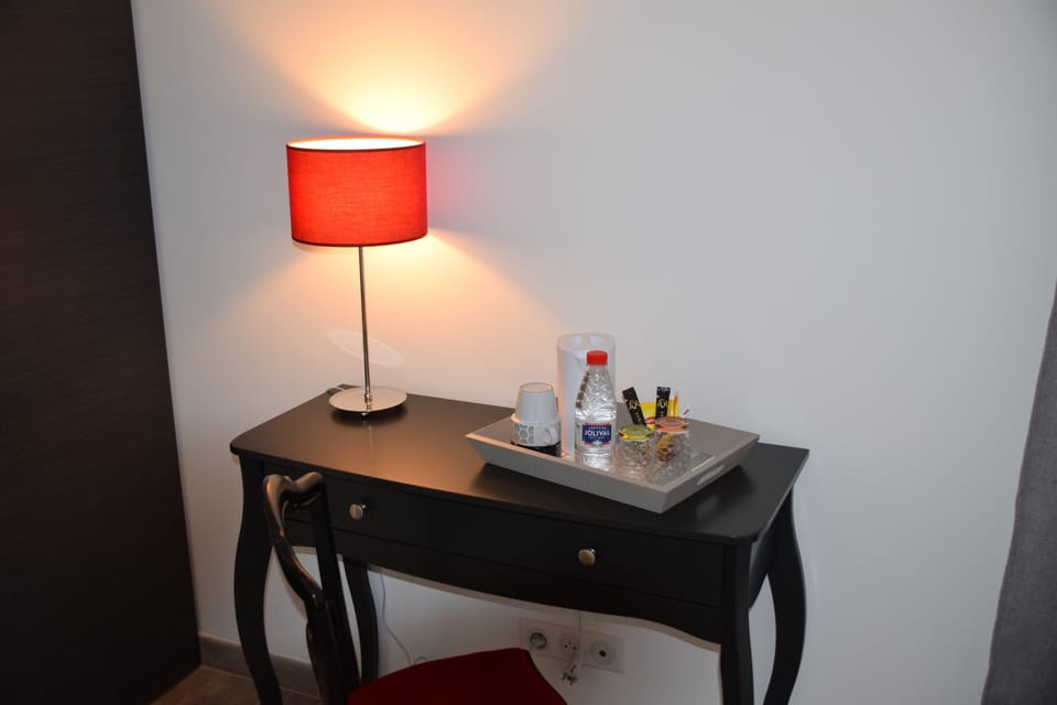 Double Room | 1 bedroom, individually decorated, individually furnished