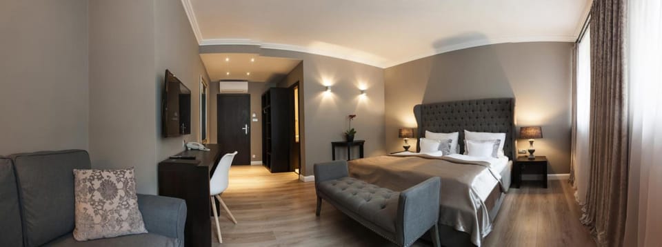 Desk, iron/ironing board, free WiFi, bed sheets