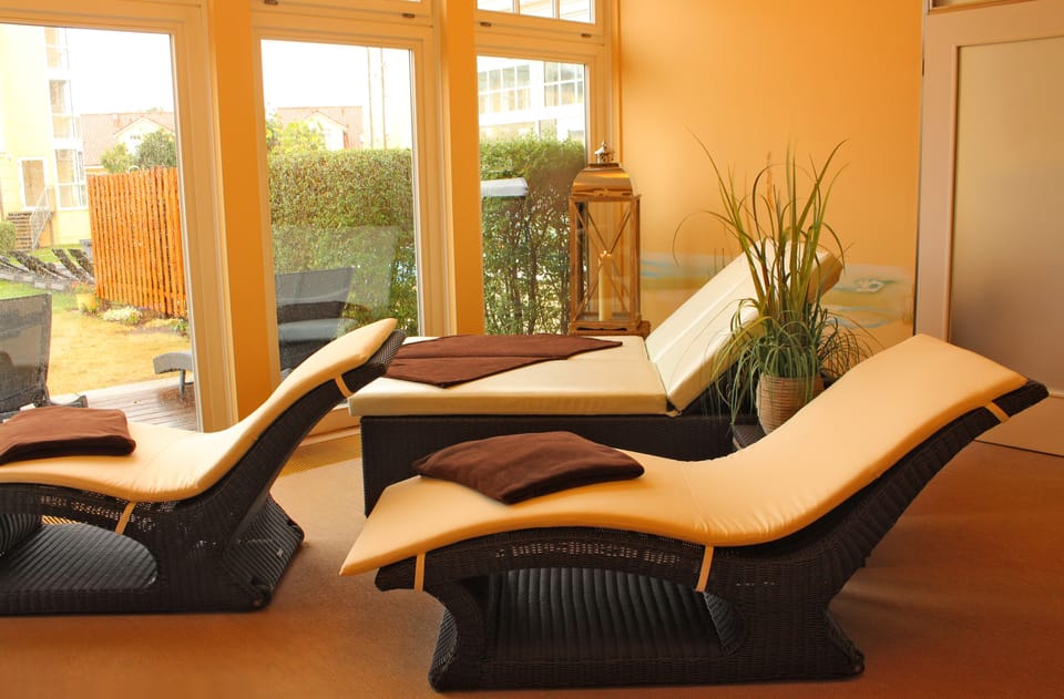 Couples treatment rooms, sauna, steam room, Turkish bath