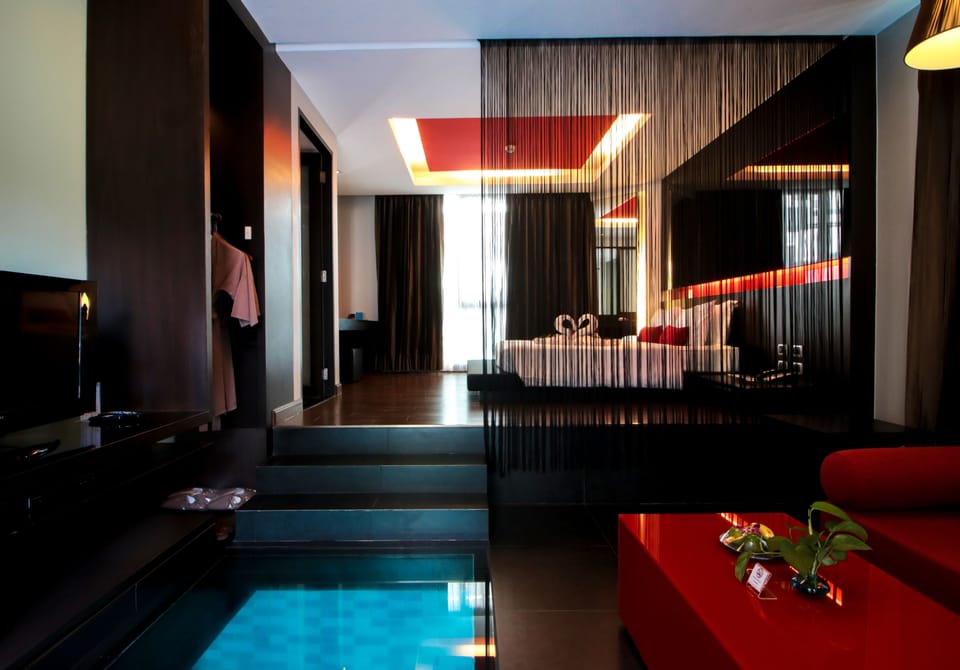 Deluxe King Room Pool Access  | View from room