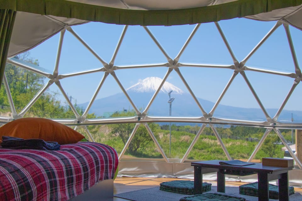 GLAMPING DOME | Premium bedding, in-room safe, free WiFi, bed sheets