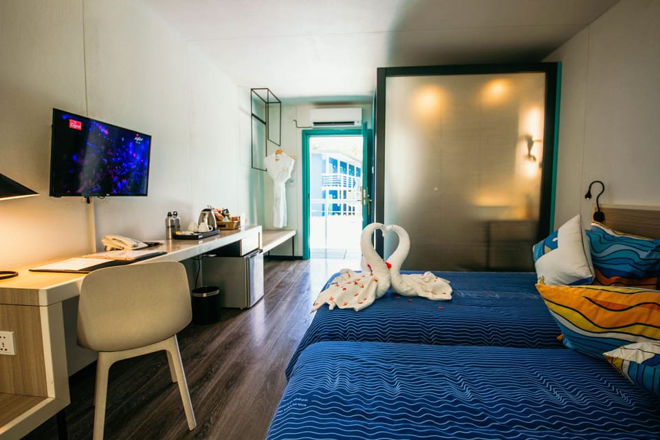 Minibar, in-room safe, desk, blackout drapes