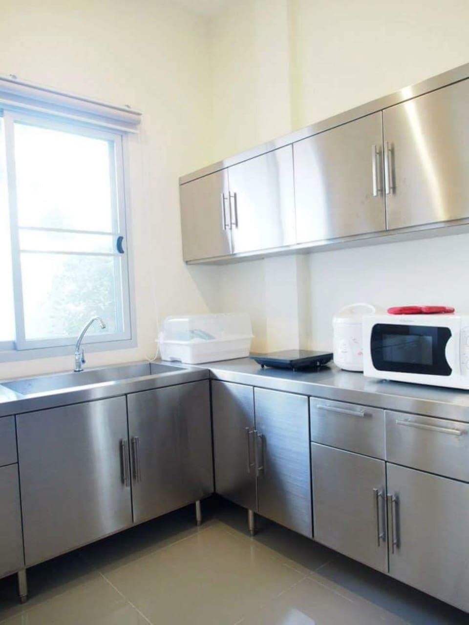 Two Bedrooms House  | Private kitchen | Fridge, microwave, stovetop, electric kettle