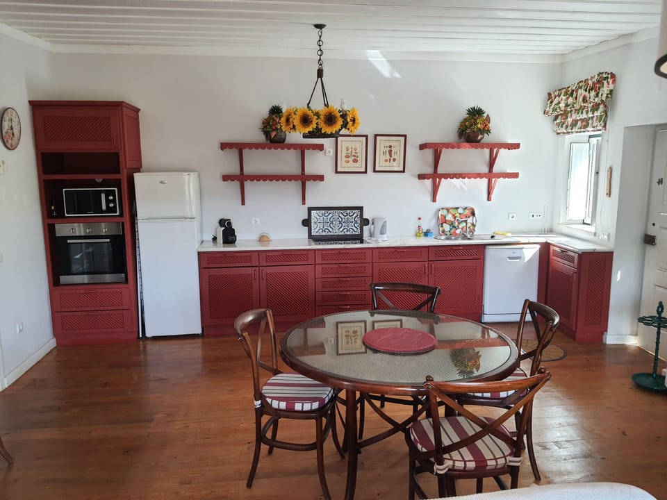 Family Room | In-room dining