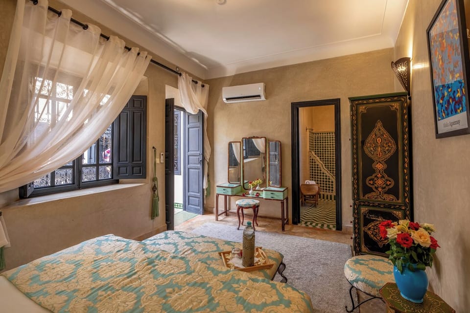 Deluxe Double or Twin Room | Individually decorated, individually furnished, iron/ironing board
