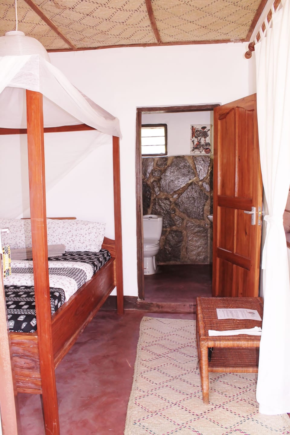 Chalet | Iron/ironing board (on request), bed sheets