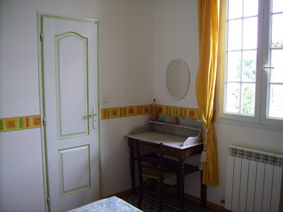 Pillowtop beds, iron/ironing board, free cribs/infant beds, WiFi