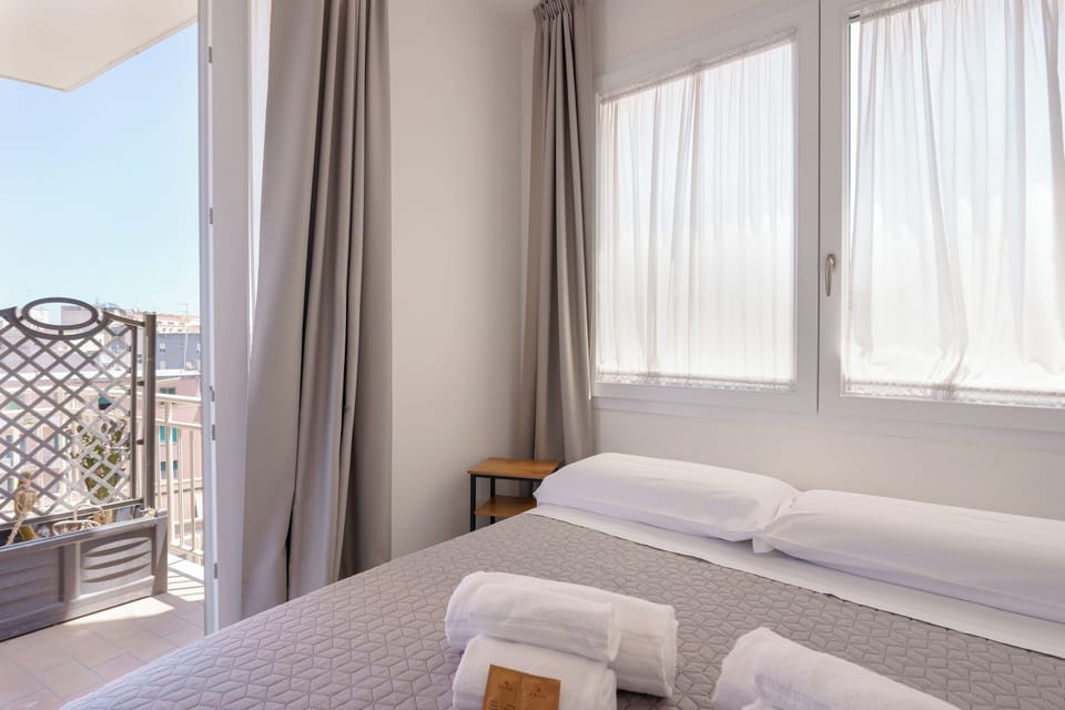 Deluxe Room | Premium bedding, down comforters, memory foam beds, desk