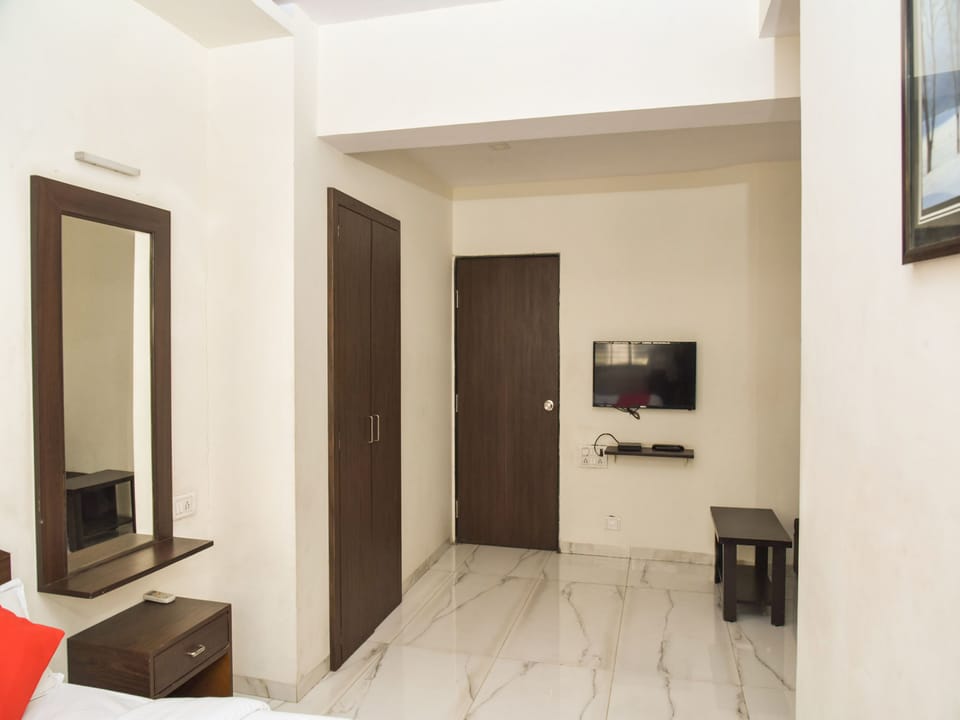 Double or Twin Room | Room amenity
