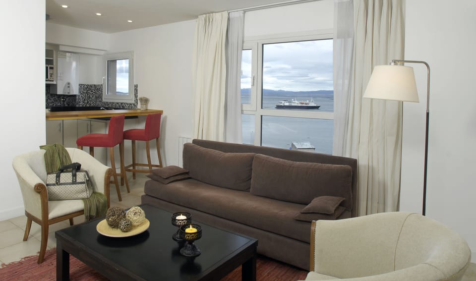 Apartment, 1 Bedroom | 1 bedroom, premium bedding, down comforters, pillowtop beds