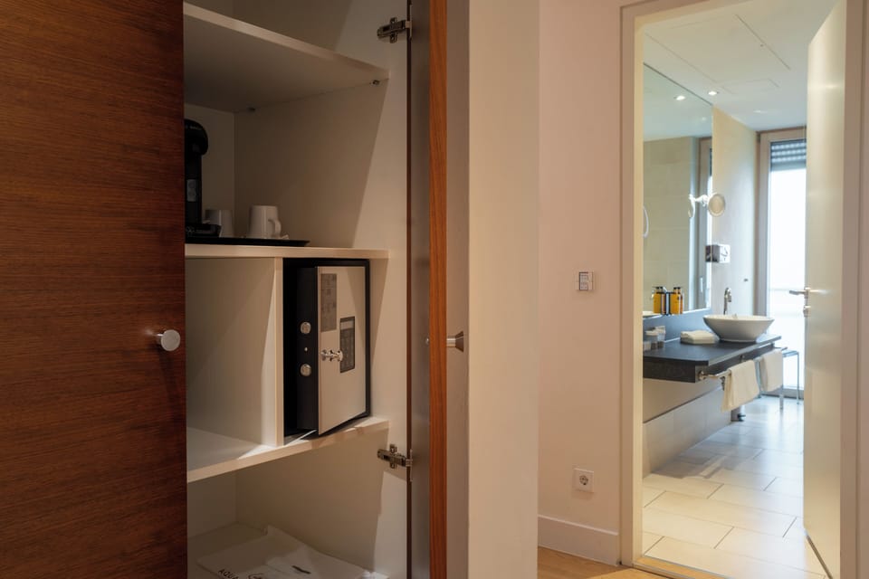 Superior Suite (Street view) | Hypo-allergenic bedding, pillowtop beds, minibar, in-room safe