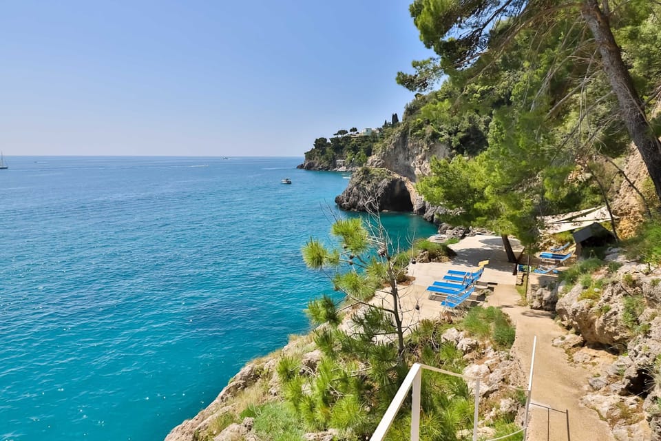 Sun loungers, beach towels