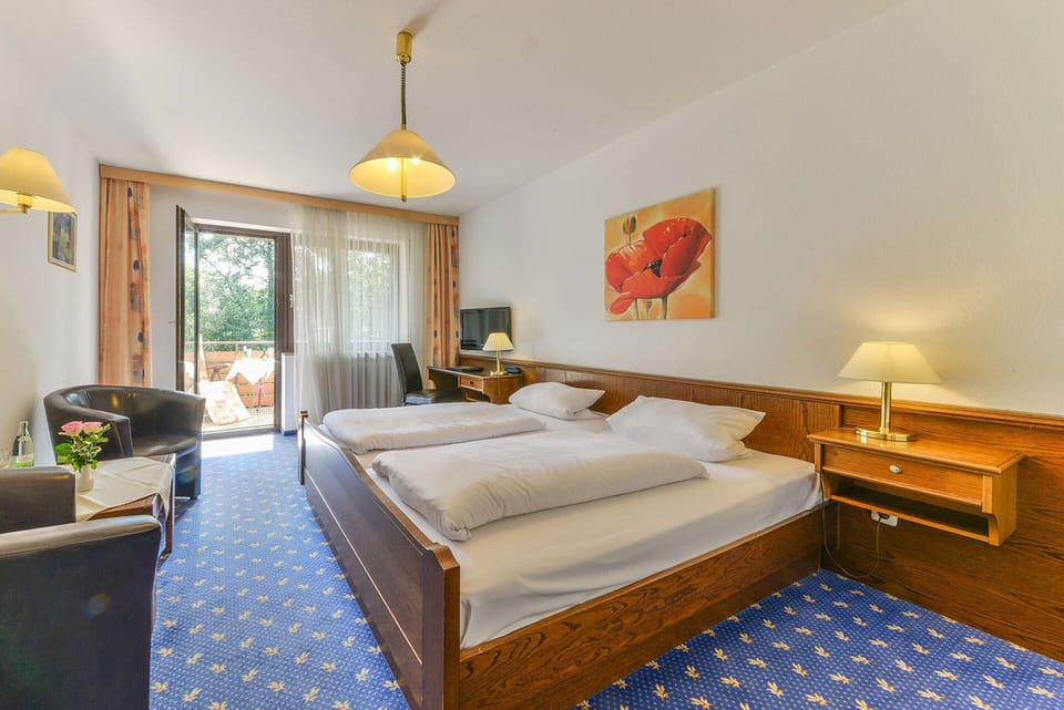 Family Apartment, 2 Bedrooms | Premium bedding, individually decorated, blackout drapes, WiFi