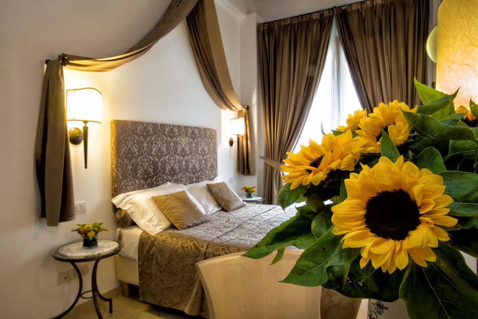 Superior Double Room, Canal View | Premium bedding, down comforters, in-room safe, blackout drapes
