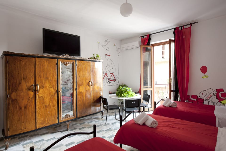 Quintuple Room with External Bathroom | Children's theme room