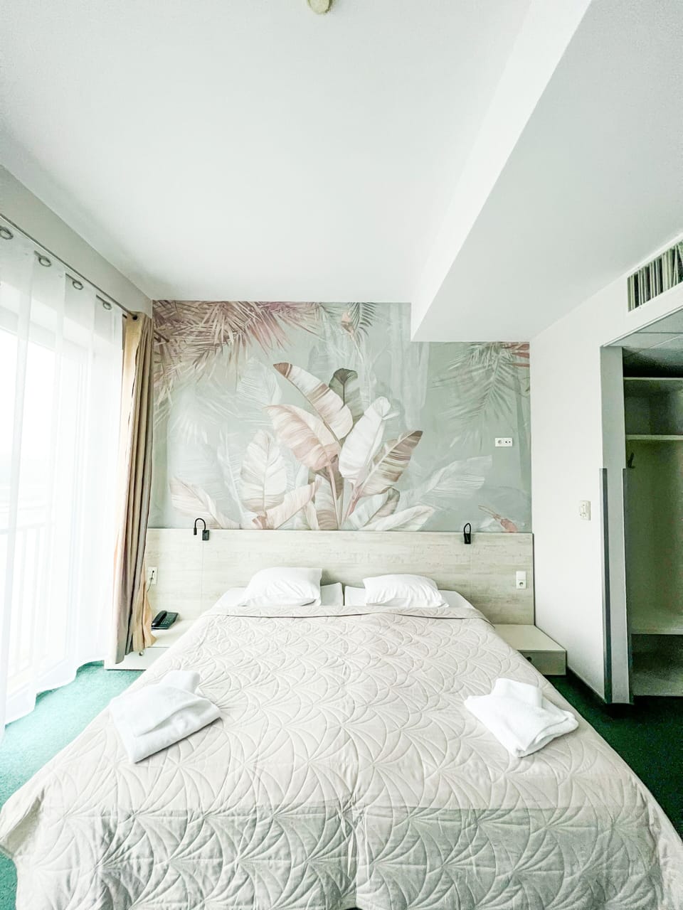 Double or Twin Room, River View | Desk, iron/ironing board, free WiFi, bed sheets