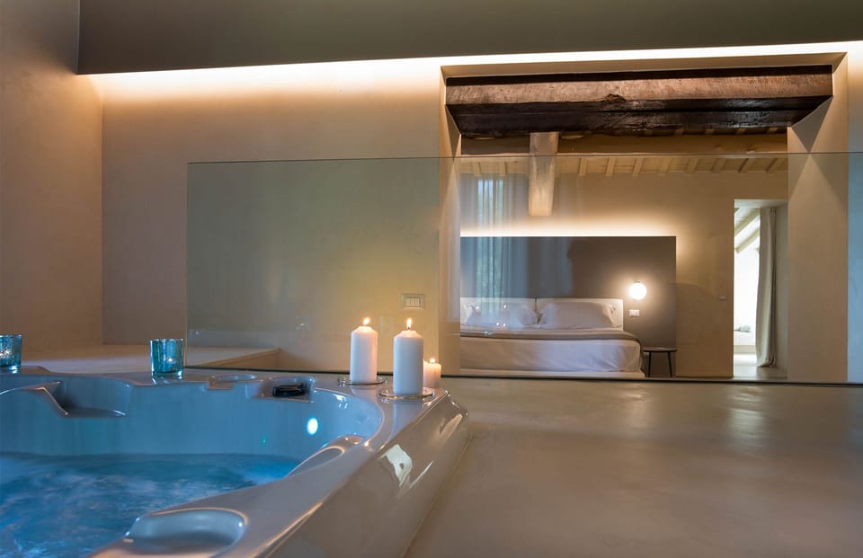 Suite, Jetted Tub | Indoor pool | Seasonal outdoor pool
